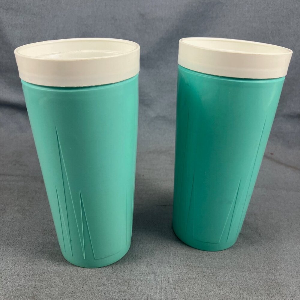 Vtg MCM Pair of Space Magic Twinsulated Tumbler Plastic Drinking Glasses Blue 6"